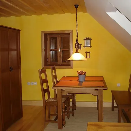 Apartmaji Zolnir Kostanjevica na Krki Zimmer foto