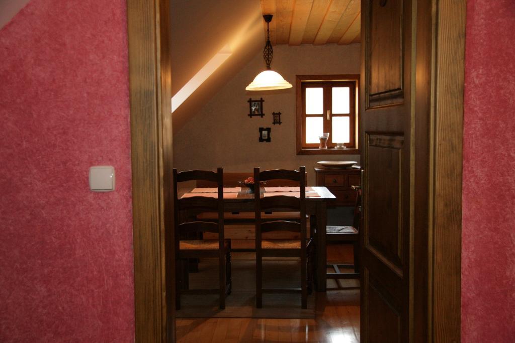 Apartmaji Zolnir Apartment