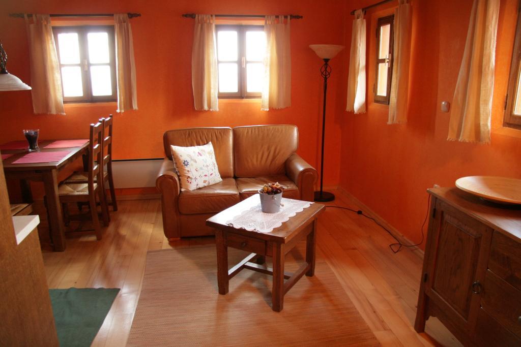 Apartmaji Zolnir Apartment